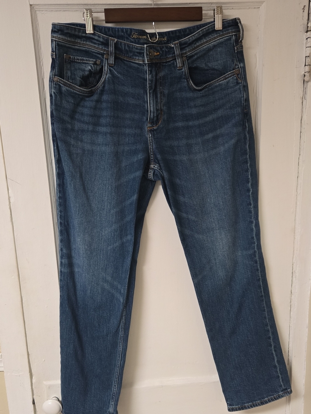 2 Pair Of Tommy Bahama Island Sands Straight Leg Men's Jeans - 36/30